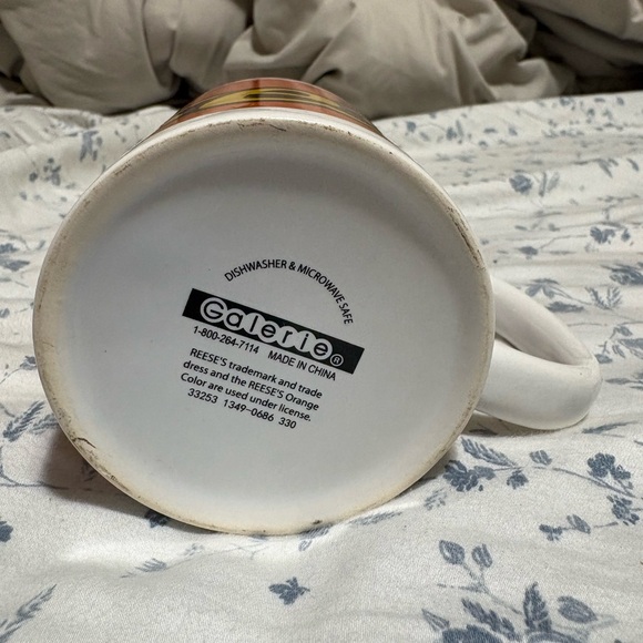 Reese’s Mug - Picture 4 of 4